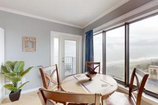 Pristine Oceanview 1 Br at the Palace! Unit 811 - 9