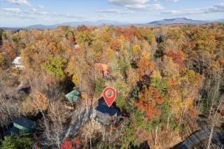 2 Brand New Cabins For Family Retreat! - 1