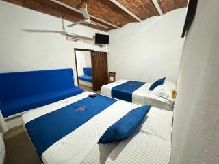 Hotel y Bungalows Resort - 0