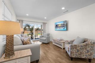 Unleash Island Bliss - Aloha Kai #34 & #37 - Roelens - 7