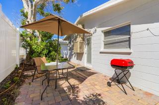 Unleash Island Bliss - Aloha Kai #34 & #37 - Roelens - 5