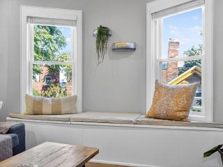 Luxury 3BR 2BA Boston Penthouse - 7