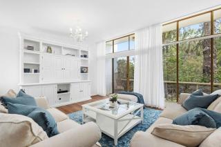 The Green Balcony Getaway - 9