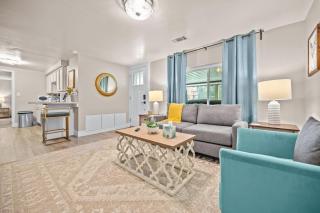 Private Basement - Two King Beds and Hot Tub - 7