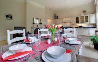 Taylors Beadnell House Apts - 5