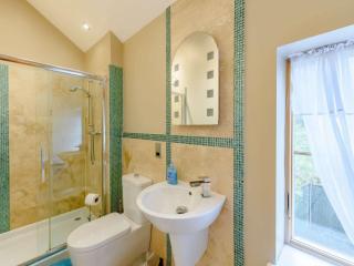 2 Bed in Conwy 74147 - 1