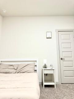 Peaceful Room in Austin - 3