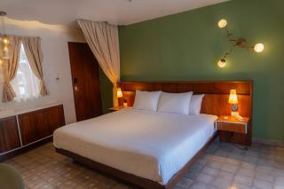 Flor de Mayo Hotel & Restaurant - 9