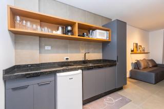 Estúdio Completo para 4 Pessoas Com Vaga - EIX0208 - 0