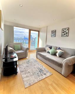 Leeds Dock Apartment - 0
