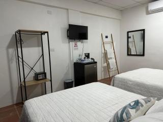 Lali Beach Hotel Boutique - 2