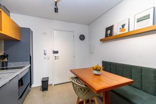 Studio com 2 camas de casal e garagem - EIX0805 - 4