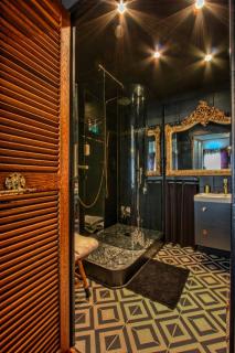 Terrasse Vieux Port luxueux - 2