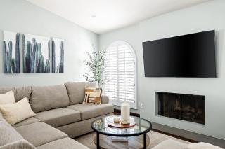 3Bedroom 2Bath - Saltwater Pool, Hot Tub, & Pool Table - 5