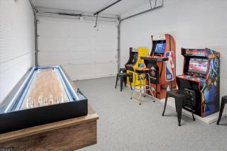 4BR 3BA Tempe Home with Pool, Hot Tub, Putting Green, & Game Room - 6