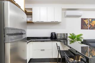 Apartamento de 2q em Prédio com Piscina - IBI0701 - 9