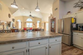 C7729 Beach Dreams - 3 Large Masters, Big Pool, Hot Tub, Pets OK! - 3