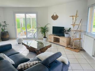 Maison 130m2 proche Perouges, Lyon - 0