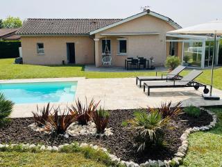 Maison 130m2 proche Perouges, Lyon - 8