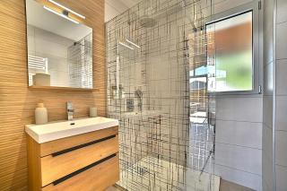 L Etel - spa extérieur vue étoiles de la chambre et vélos électriques - 7