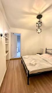 Old Tbilisi Cozy Apartment - 9