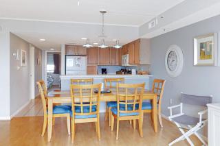 Triton's Trumpet C 504 - 8