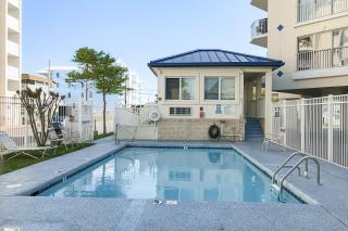 Bahia Vista I 201 - 7