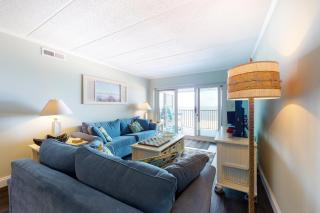 Pelican Beach 304 - 9