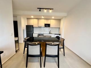 Apartamento en Luque cerca a Asunción con Piscina y cancha de pádel 301 - 2