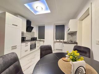 Ferienwohnung bei Saarbrücken - Uni & City Nah - 3