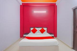Hotel O Primrose Hotel's Near Noida Sector 76 Metro Station - 1