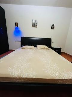 Porto Sokhna pyramids Family - Ain Suchna - 3