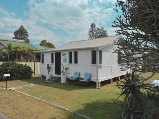 Little Street Retreat - Harrington - 0