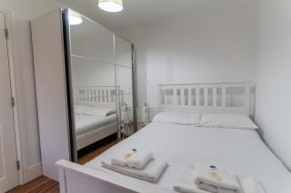 Stunning 4 bed-house in Oxford sleeps 8 - 3
