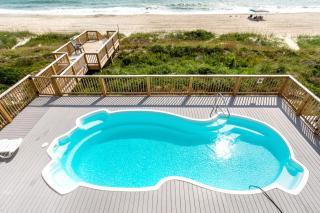 Luxury Sands by Emerald Isle Realty - 7