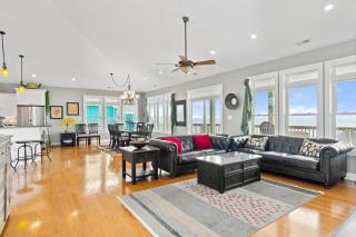 Luxury Sands by Emerald Isle Realty - 6