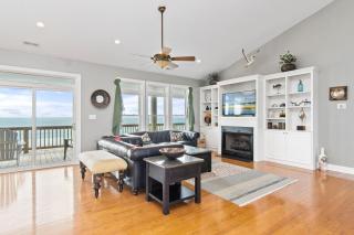 Luxury Sands by Emerald Isle Realty - 3