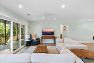 High Tide Hideaway - 9