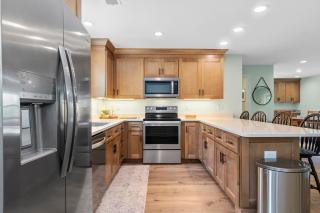 High Tide Hideaway - 4