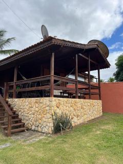 Casa de Madeira com piscina e churrasqueira - 8