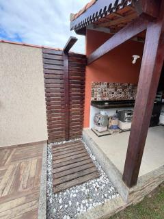 Casa de Madeira com piscina e churrasqueira - 7