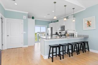 Sea Worthy by Emerald Isle Realty - 5