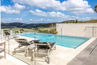 Onetangi Estate including cottage by Waiheke Pure - 3