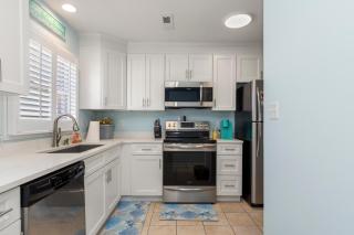 Pine Knoll Townes 126 - 1