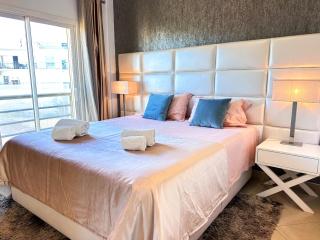 Serenity by the Ocean Penthouse by BeCherish - 7