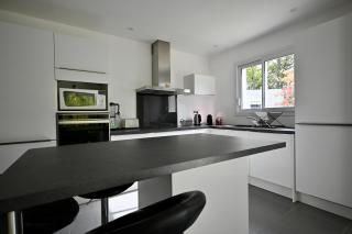 Maison moderne avec jardin sans vis-à-vis, idéal professionnels et familles - 3