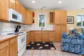 Beach Bunker by Emerald Isle Realty - 9