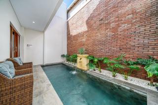 Modern Villa with Pool Near Sanur Beach and Shops - 8