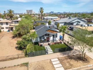 Taylor Street Retreat A- Downtown Phoenix -Walkable - 1