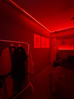 Secret Suites - Love Making Red Room with Jacuzzi - 3